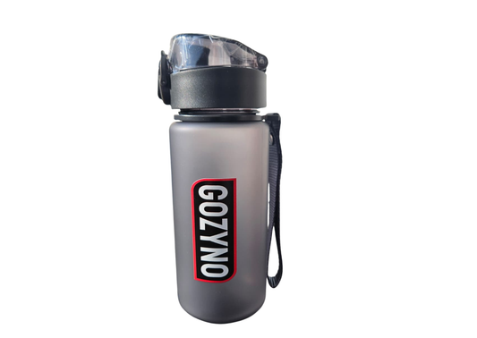Gozyno x Casno 500ml – Die ultimative matte Outdoor-Trinkflasche